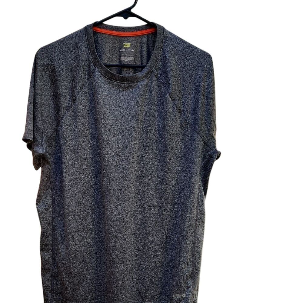 Tek Gear Gray Short Sleeve Peformance Tee Mens Large